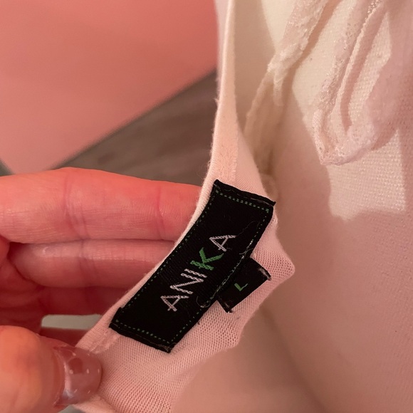 ANIKA Elegant White Lace Long Sleeve Top - Picture 4 of 4